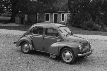 1946 Renault 4 CV 1946 Renault 4 CV