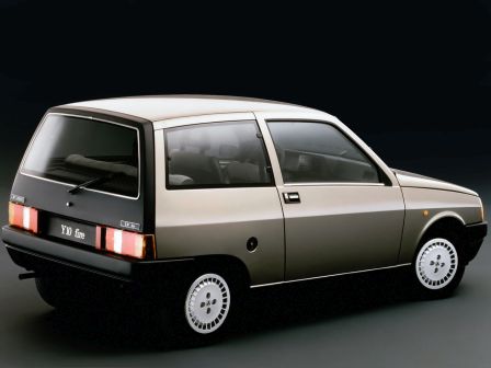 1985 Lancia Y10