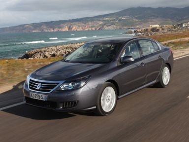 2010 Renault Latitude